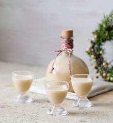 Advocaat (Eggnog liqueur)