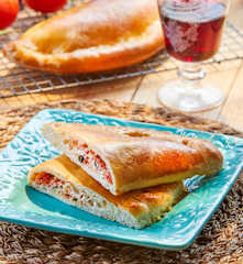 Calzone margarita con huevo