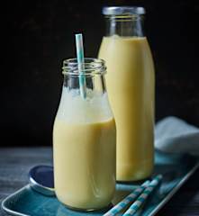 Soja-Mango-Lassi
