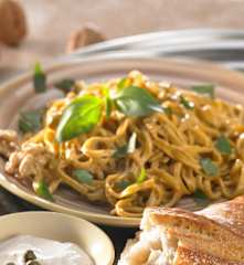 Walnuss-Ricotta-Pesto