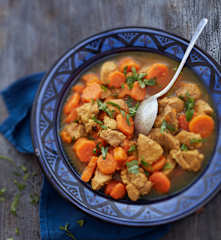 Sauté de veau aux carottes et aux épices