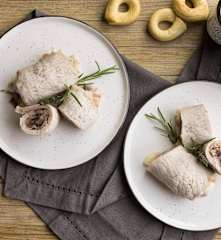 Involtini di lonza, radicchio e pancetta