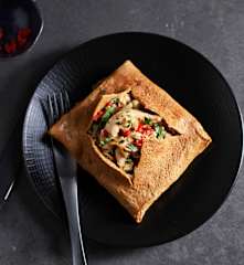 Omelette thaïe farcie au poulet