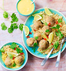 Boulettes de lieu au gingembre, sauce coco curry