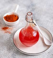 Olej aromatyzowany czerwoną papryką