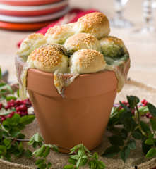 Bollitos de pan con queso y pesto