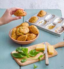 Madeleines basilic-parmesan