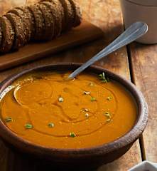 Vellutata speziata di zucca e carote (Bimby Friend)