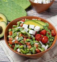 Ensalada de nopal