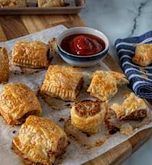 Traditional sausage rolls