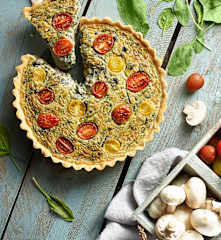 Mantarlı Ispanaklı Peynirli Kiş