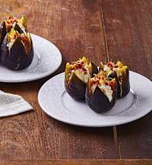 Fichi freschi ripieni