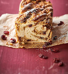 Russenzopf mit Cranberries