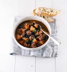 Mediterraner Oktopuseintopf