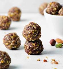 Date and Nut Balls