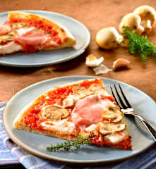 Pizza jambon-champignons