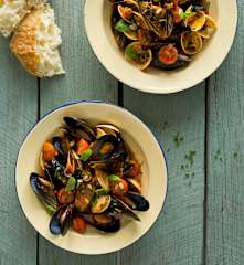 Mixed Seafood with Tomato and Herb Sauce