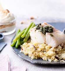 Menù: Filetti di pesce in salsa verde con fagiolini; riso pilau; mousse limone e basilico (Bimby Friend)