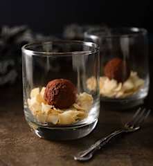 椰棗生巧克力球