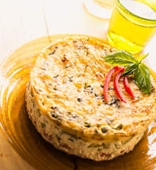 Frittata de salchichas de pavo y calabacitas