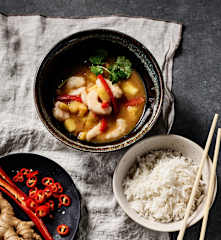 Sweet and sour prawns