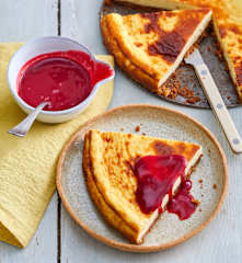 Cheesecake et coulis de fraises