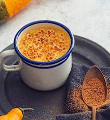Cioccolata calda zucca e crème brûlée