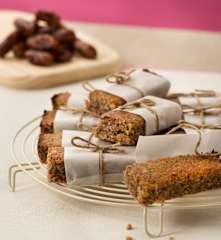 Banana and Oatmeal Energy Bars