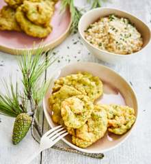 Pataniscas de camarão com risoto