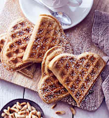 Espresso-Pinienkern-Waffeln