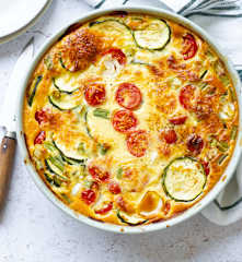 Clafoutis de tomates cerise,  courgettes et thym