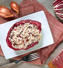 Orzotto al radicchio rosso