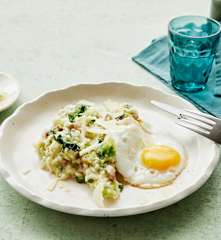 Wirsing-Risotto mit Spiegelei