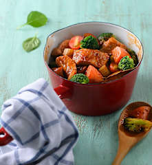 蕃茄啤酒燉松阪豬