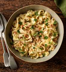 Vegan Cauliflower Fettuccine Alfredo