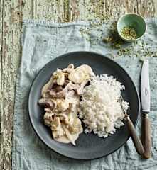 Escalopes com alcachofra e molho de limão