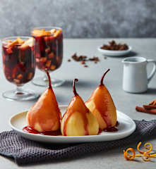 Spiced Pears with Sangria