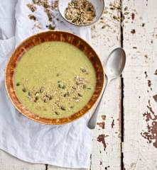 Creme de curgete e kale