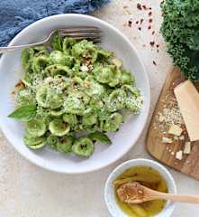 Super green pasta (Darren Robertson)