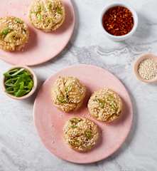 Steamed Scallion Rolls