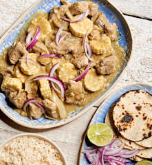 Slow Cooked Pork in Salsa Verde