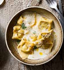 Tortellini de veau, crème à l'origan