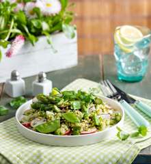 Wiosenna sałatka z sorgo