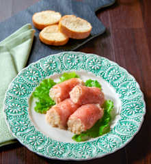 Involtini di salmone e melanzane