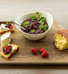 Rote Zwiebel Marmelade mit Vanille und Hot Coffee Spice