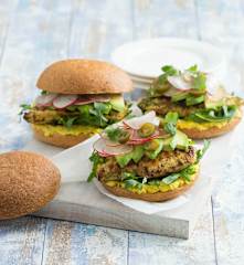 Burgery z fileta kurczaka jalapeño