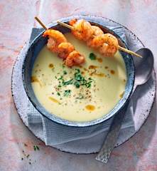 Spargel-Kartoffelsüppchen mit Zitronengras