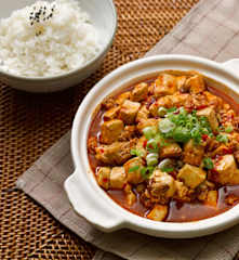 Stir-Fried Tofu in Hot Sauce