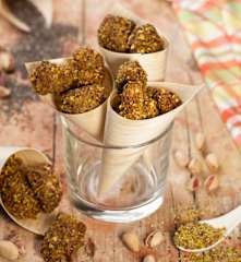 Bocconcini di pollo fritto ai pistacchi e semi di chia