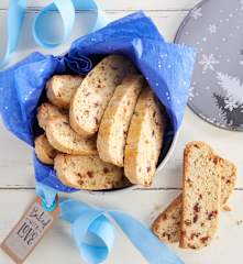 Pistachio Cranberry Biscotti